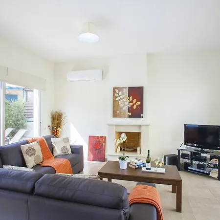 The Secret To Enjoying Your 5 Star Close To Fig Tree Bay, 1476