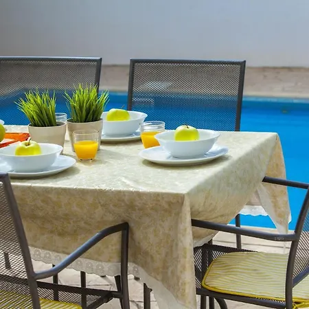 The Secret To Enjoying Your 5 Star Close To Fig Tree Bay, 1476